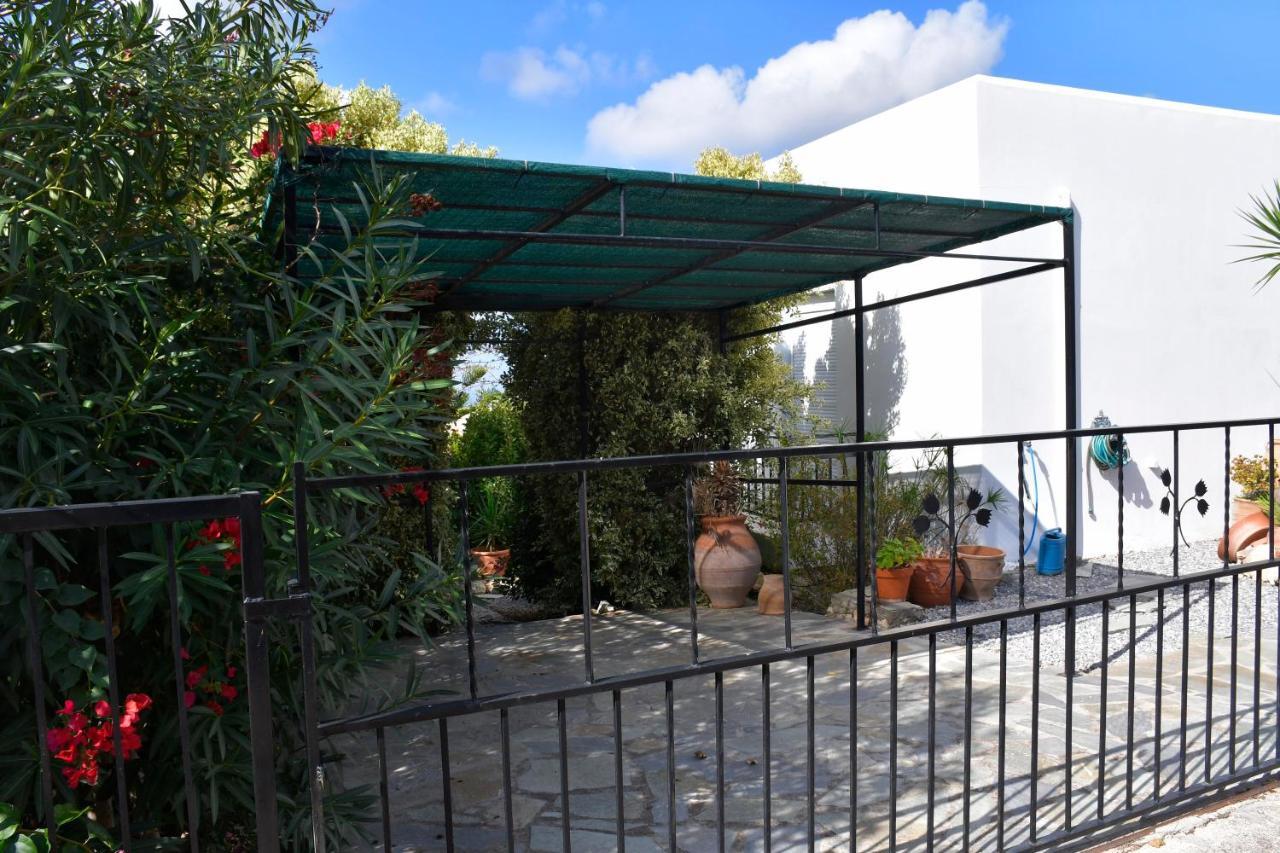 Gemuetliche Villa Mailin Priv. Pool Schoene Aussicht Skouloúfia Buitenkant foto