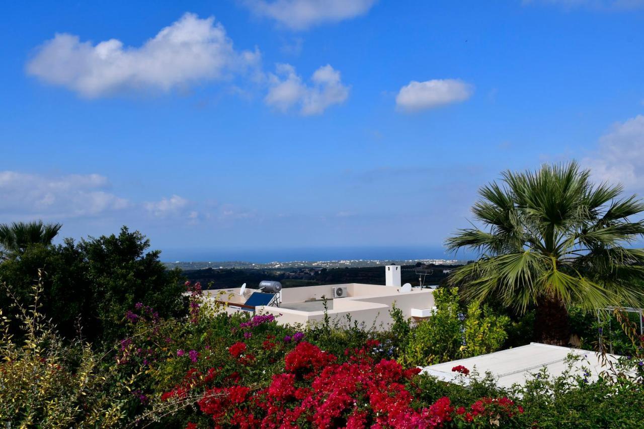 Gemuetliche Villa Mailin Priv. Pool Schoene Aussicht Skouloúfia Buitenkant foto